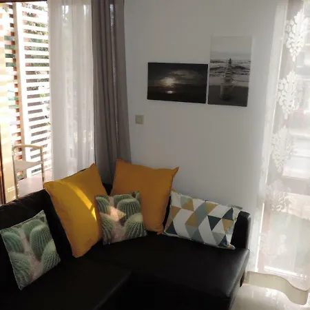 Zuza Blisko Plazy アパート