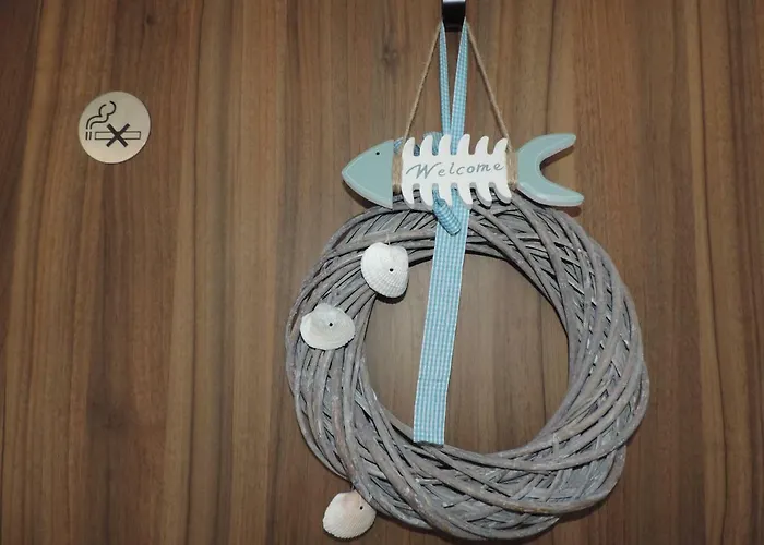 Zuza Blisko Plazy * レバル